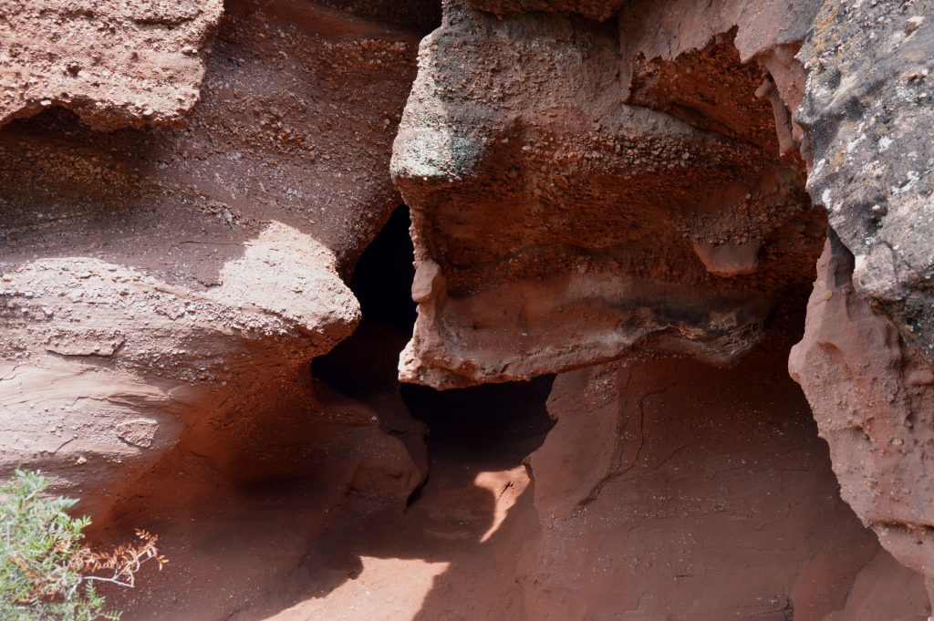 Coves Can Riera, Torrelles de Llobregat