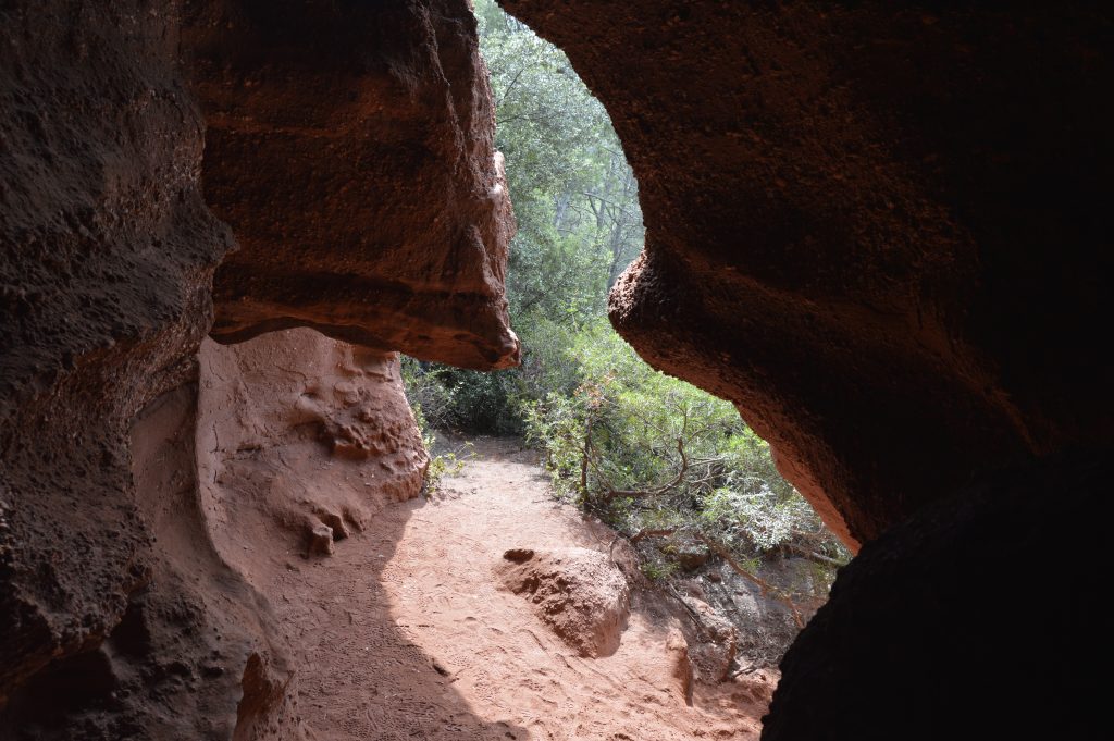 Coves Can Riera, Torrelles de Llobregat