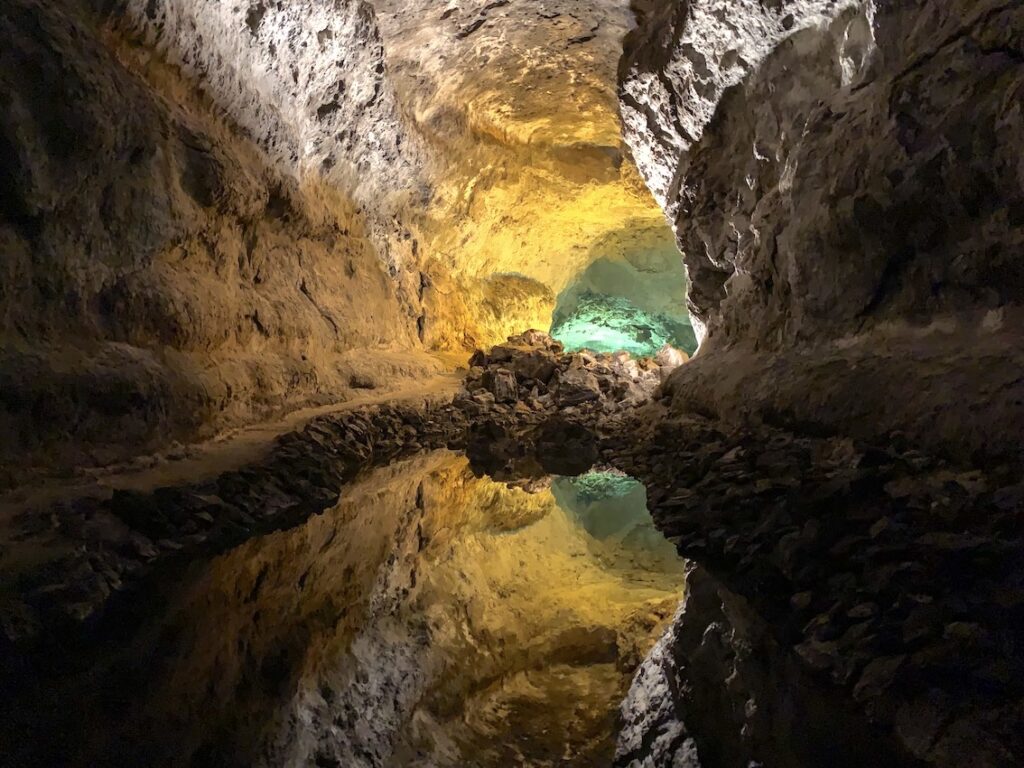 Cueva de los Verdes