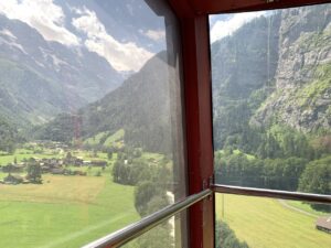 Subiendo en Teleférico dirección a Mürren