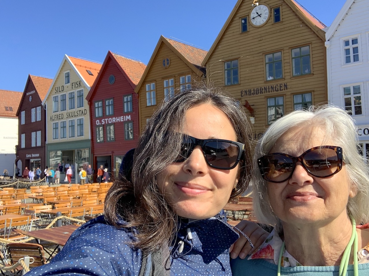 Eli y Angels en Bryggen, Bergen