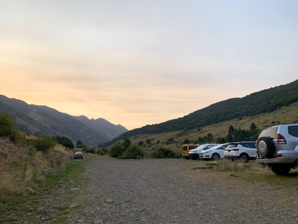 Amanecer en el Parking La Mina, Huesca