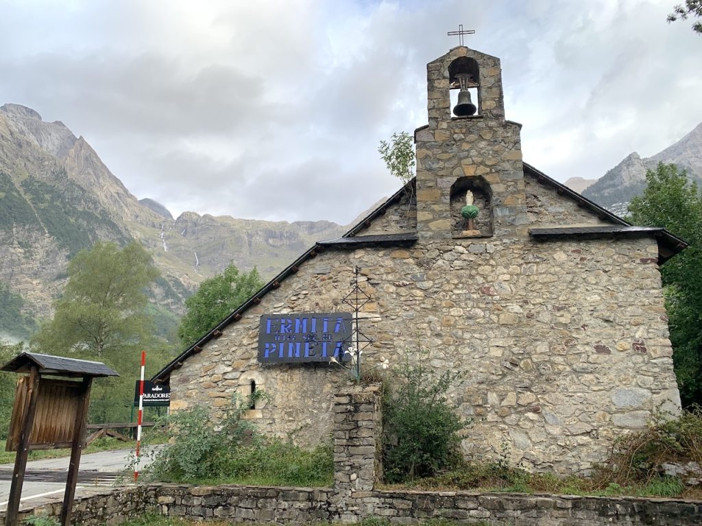 Ermita Nuestra Señora de Pineta, Huesca