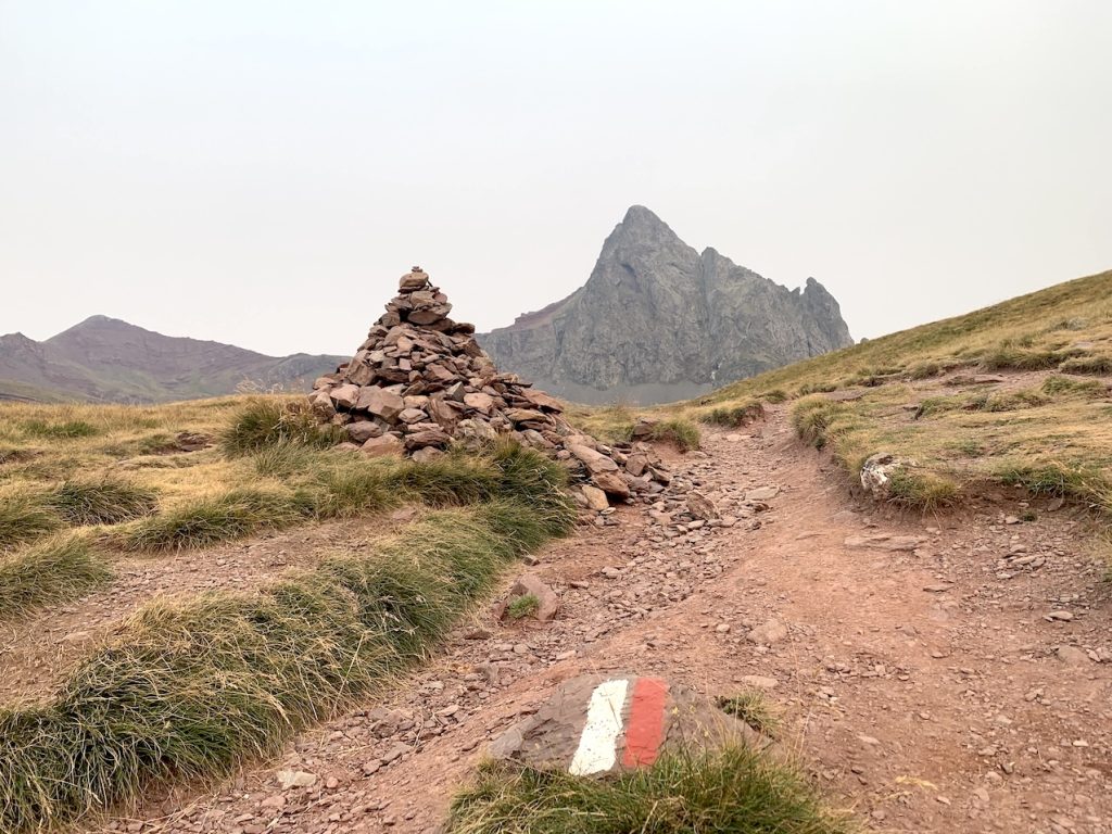 Último tramo a Anayet con señal del GR