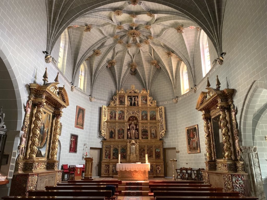 Interior de la Iglesia de la Asunción, Sallent de Gállego