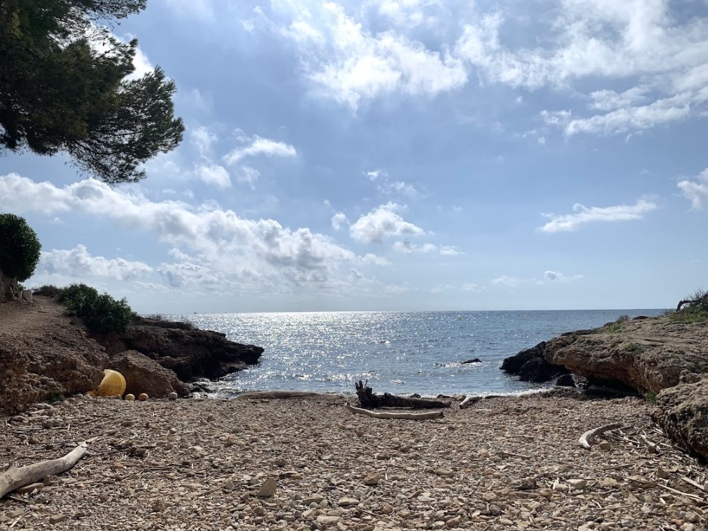 Cala d'Arandes del Camí de Ronda de la Costa Daurada
