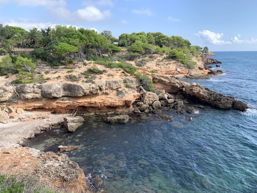 Cala del Cementeri del Camí de Ronda de la Costa Daurada