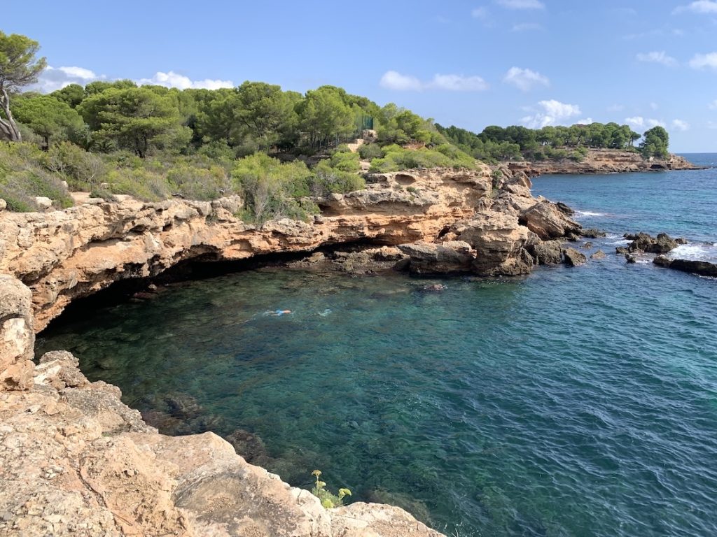 Cala del Llop Marí del Camí de Ronda de la Costa Daurada